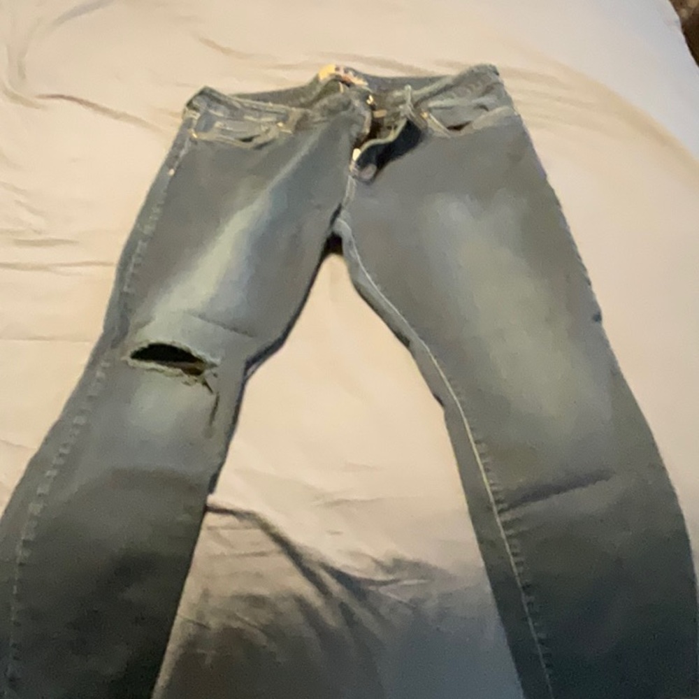Kut from the Kloth Blue Distressed Jeans